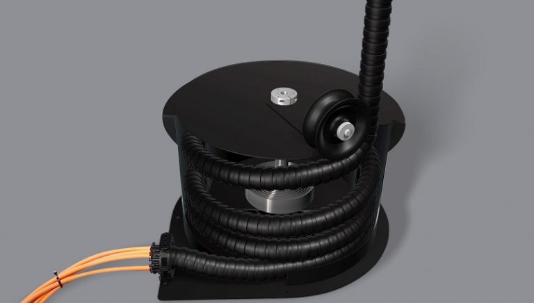 Safe & High with New igus Energy Supply