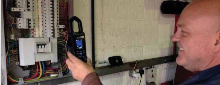 FLIR Thermal Camera & Clamp Meter Pass Electrician’s Test