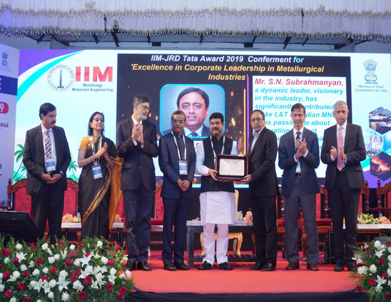 L&T CEO & MD S N Subrahmanyan gets prestigious IIM-JRD Tata Award