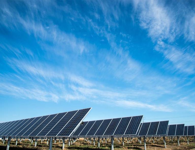 Photo 1508514177221 188b1cf16e9d