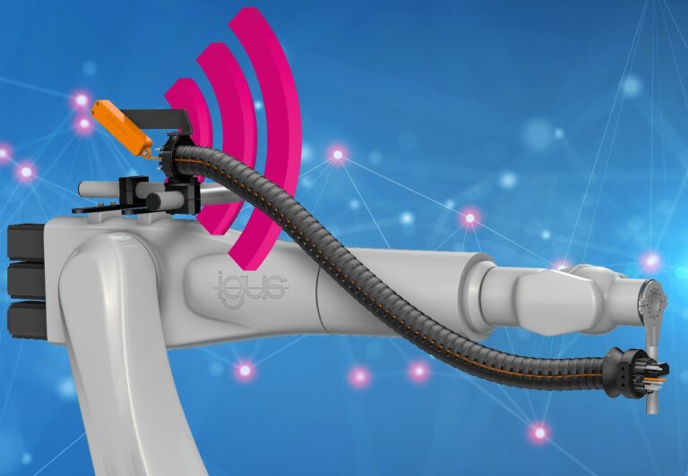 Flexibility Meets Safety: First Monitoring System for Robot e-chains From Igus