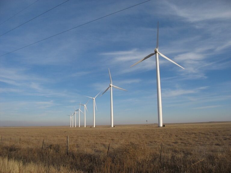 India to Achieve 500 GW Renewable Energy Target by 2030