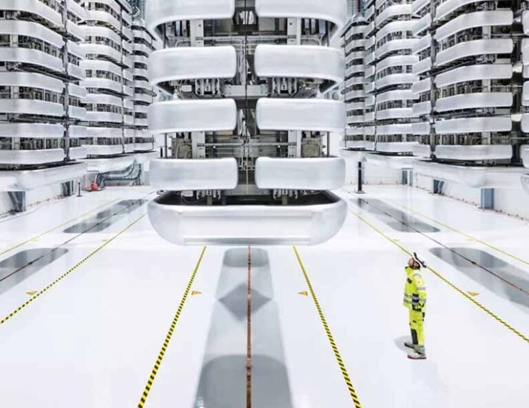 Amprion Places over Two Billion Euro Order to Hitachi Energy