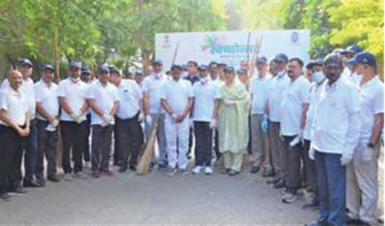 Power Ministry Organises ‘Shramdaan’ as part of ‘Swachhotsav’