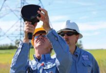 Keeping the Lights on and Preventing Failures with the FLIR Si124